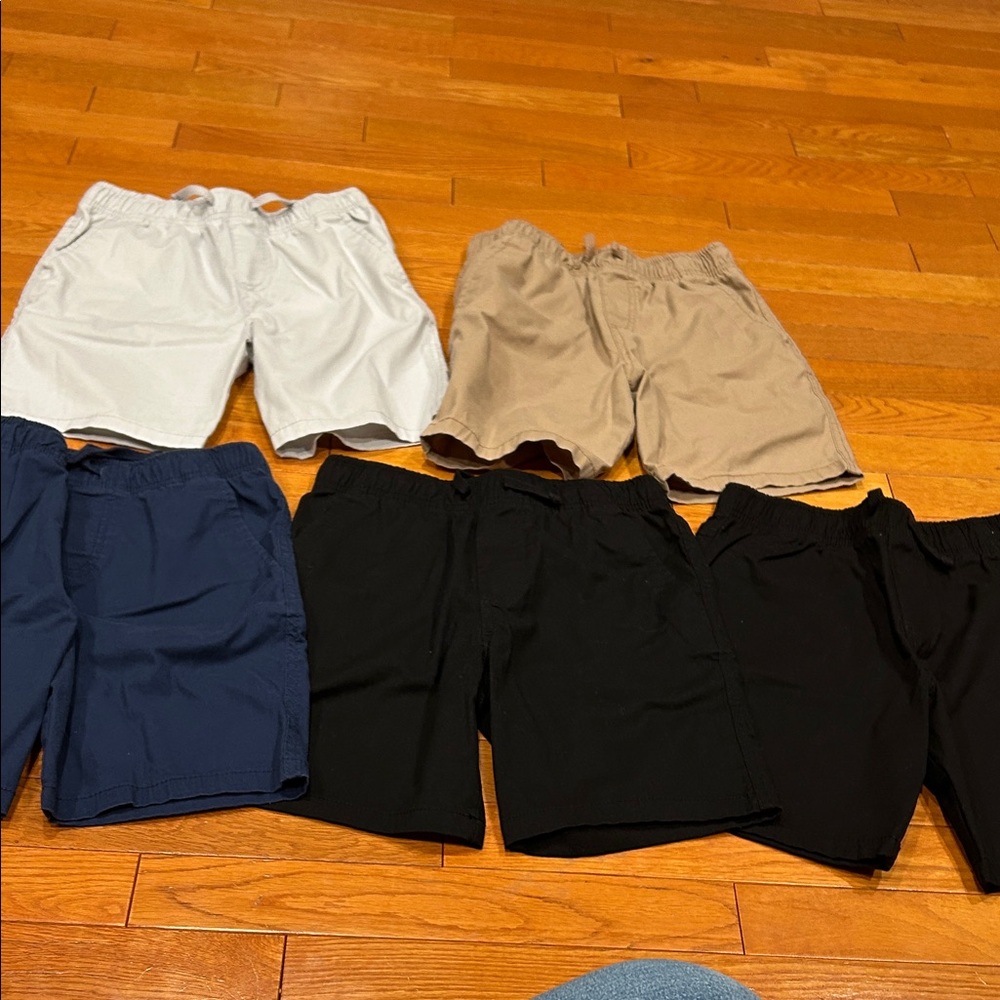 Boys set of 5 pull on shorts, some never worn, light gray, tan, blue & black